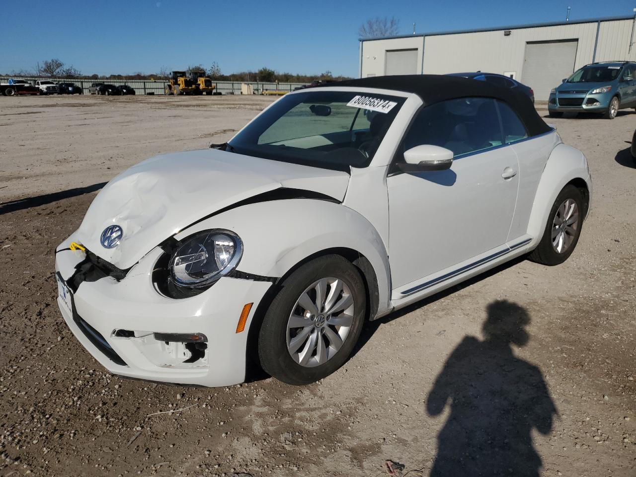 2018 Volkswagen Beetle - Image 1