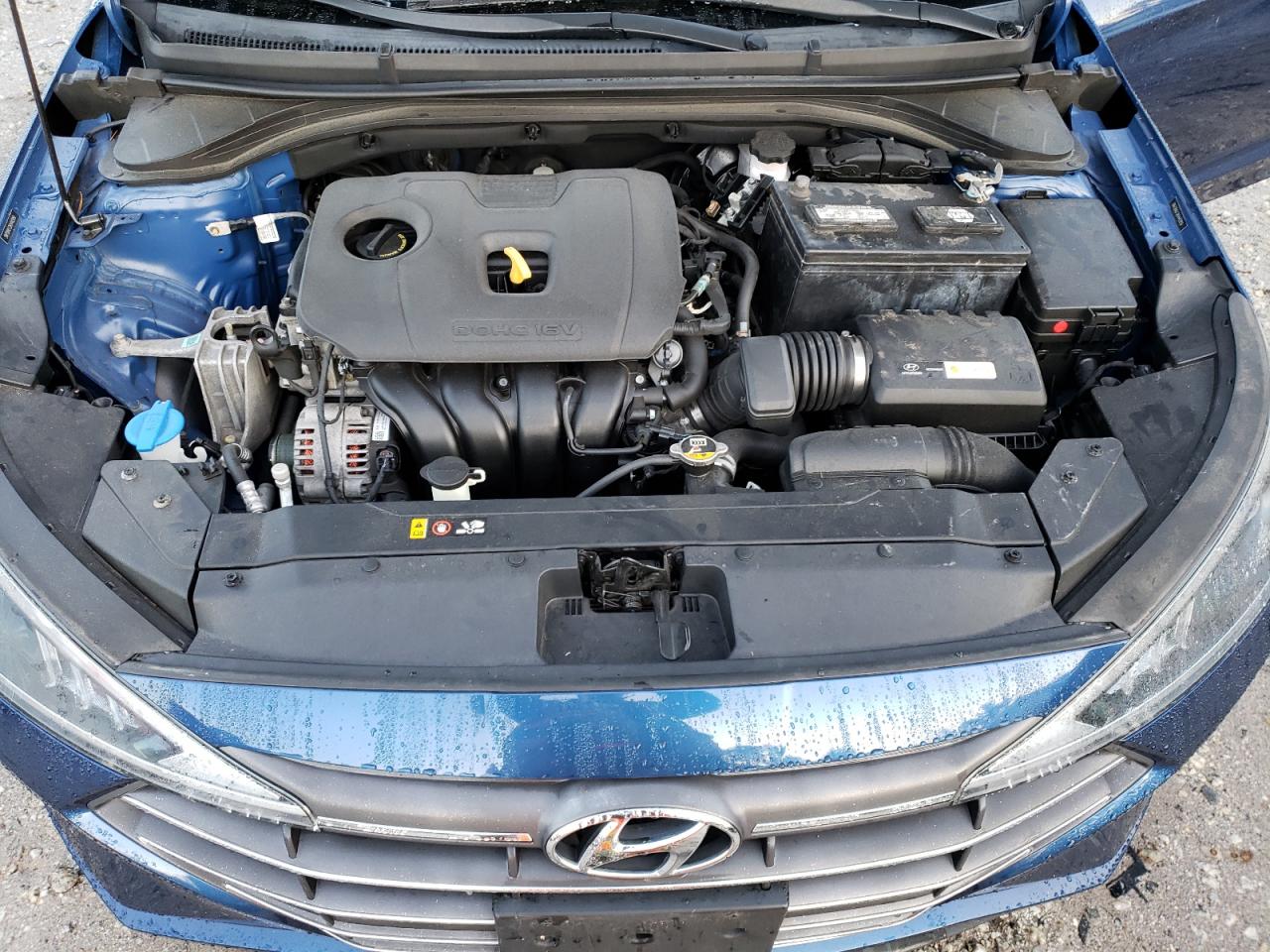 2019 Hyundai Elantra - Image 11