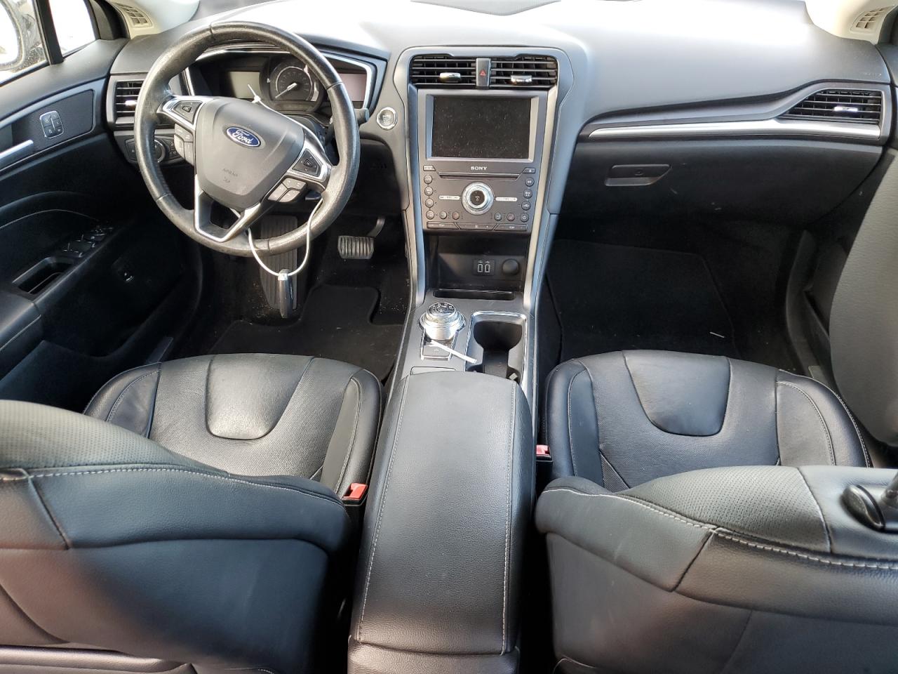 2019 Ford Fusion - Image 8