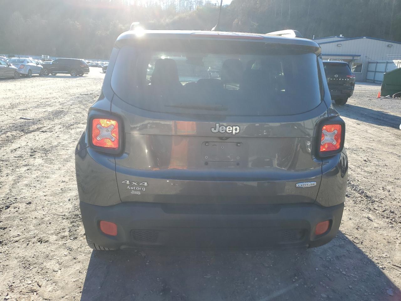 VIN ZACCJBBT4GPE27859 2016 JEEP RENEGADE no.6