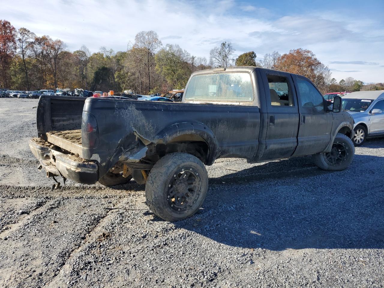 2001 Ford F350 - Image 3