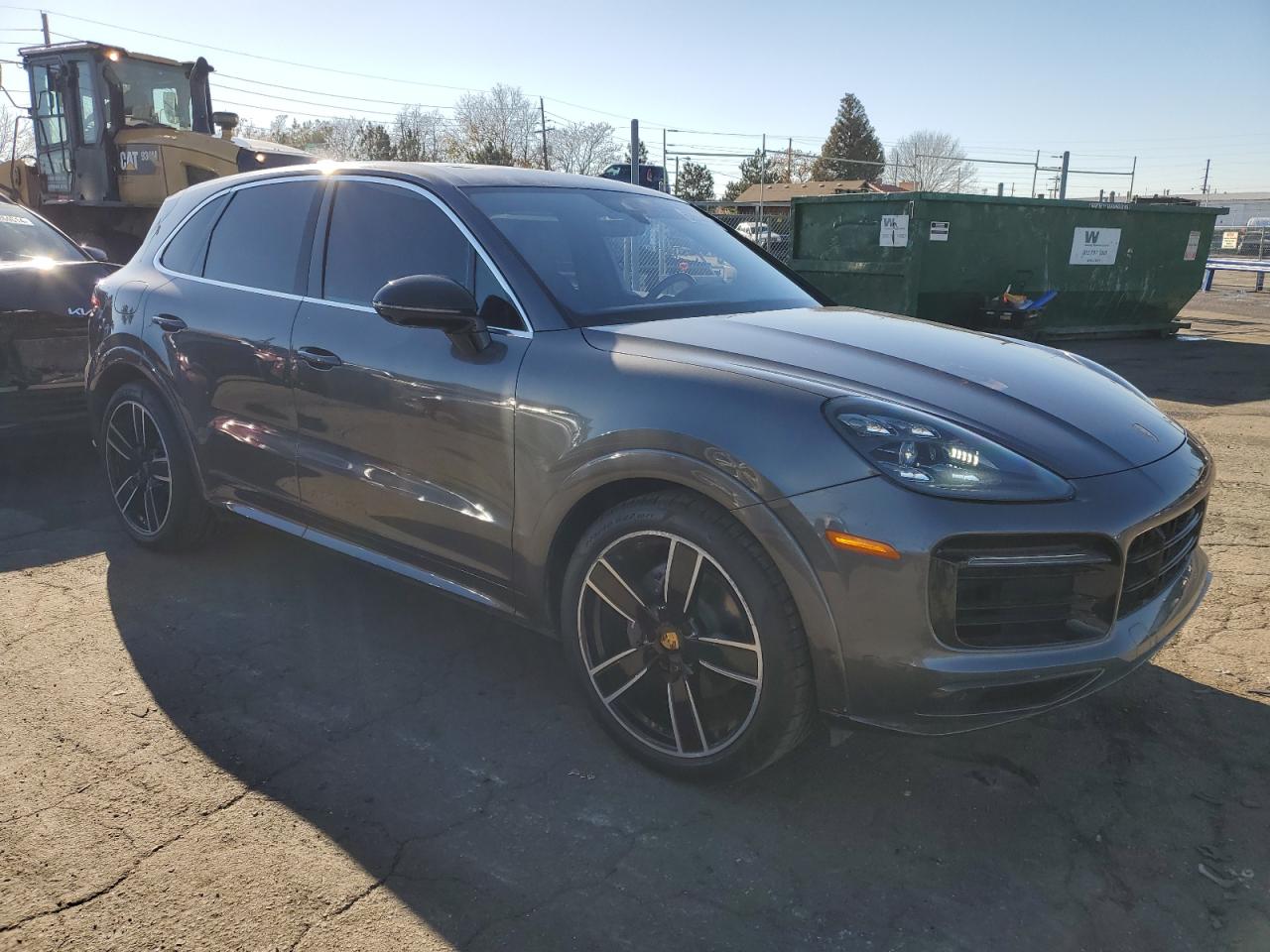 2019 Porsche Cayenne - Image 4