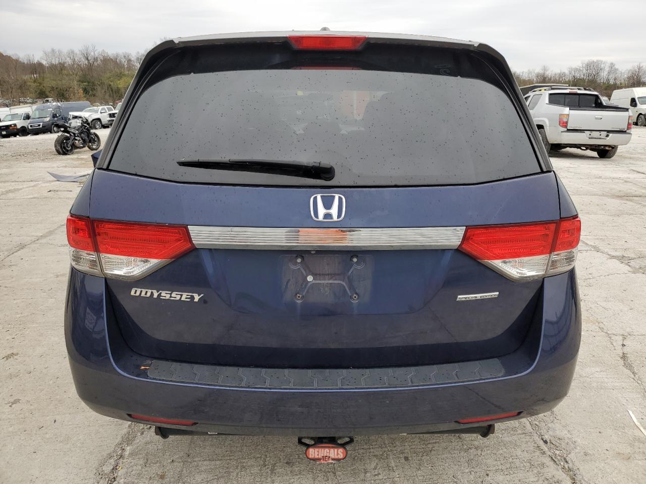 VIN 5FNRL5H30GB165679 2016 HONDA ODYSSEY no.6