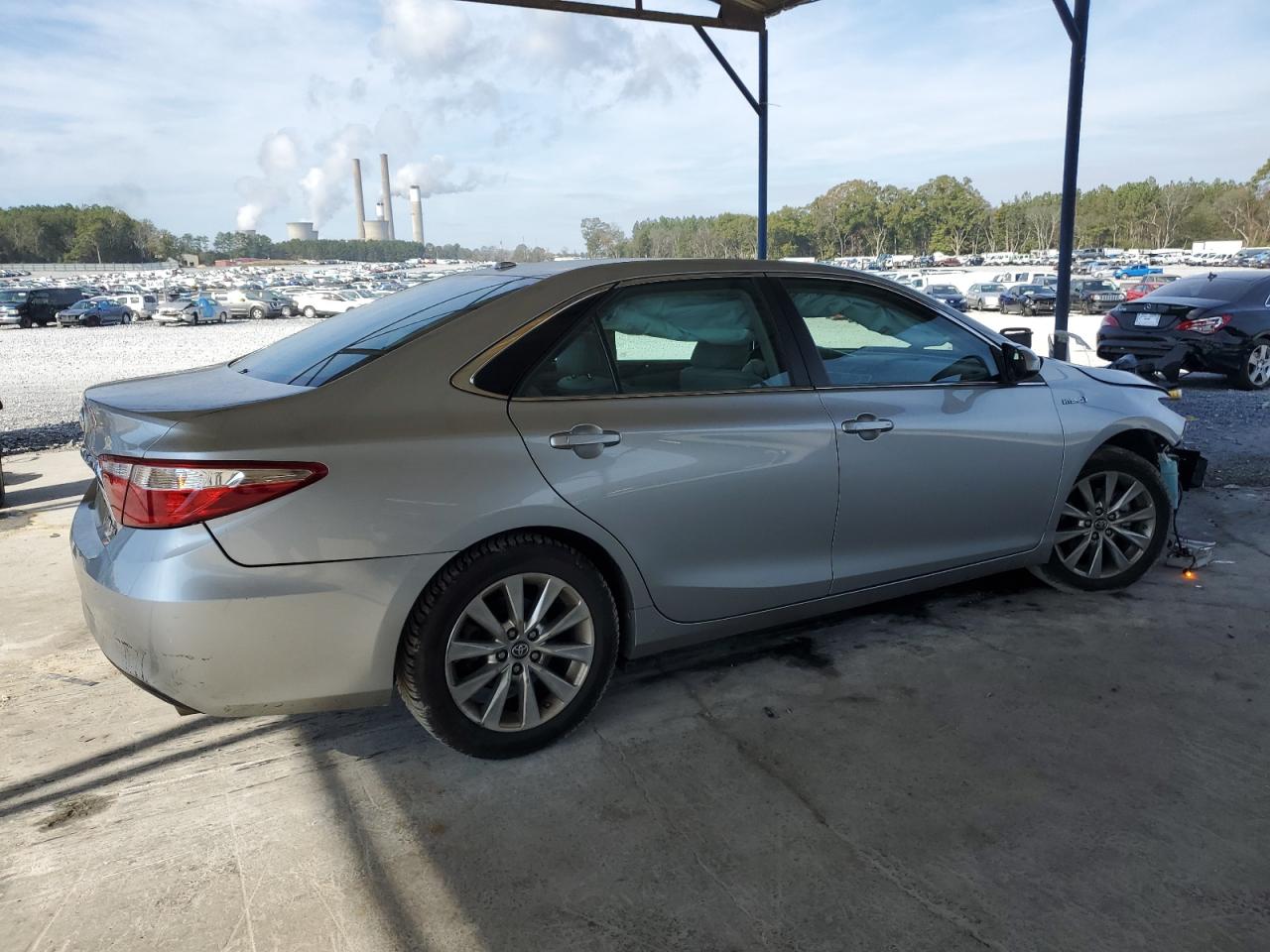 VIN 4T1BD1FK2HU215360 2017 TOYOTA CAMRY no.3