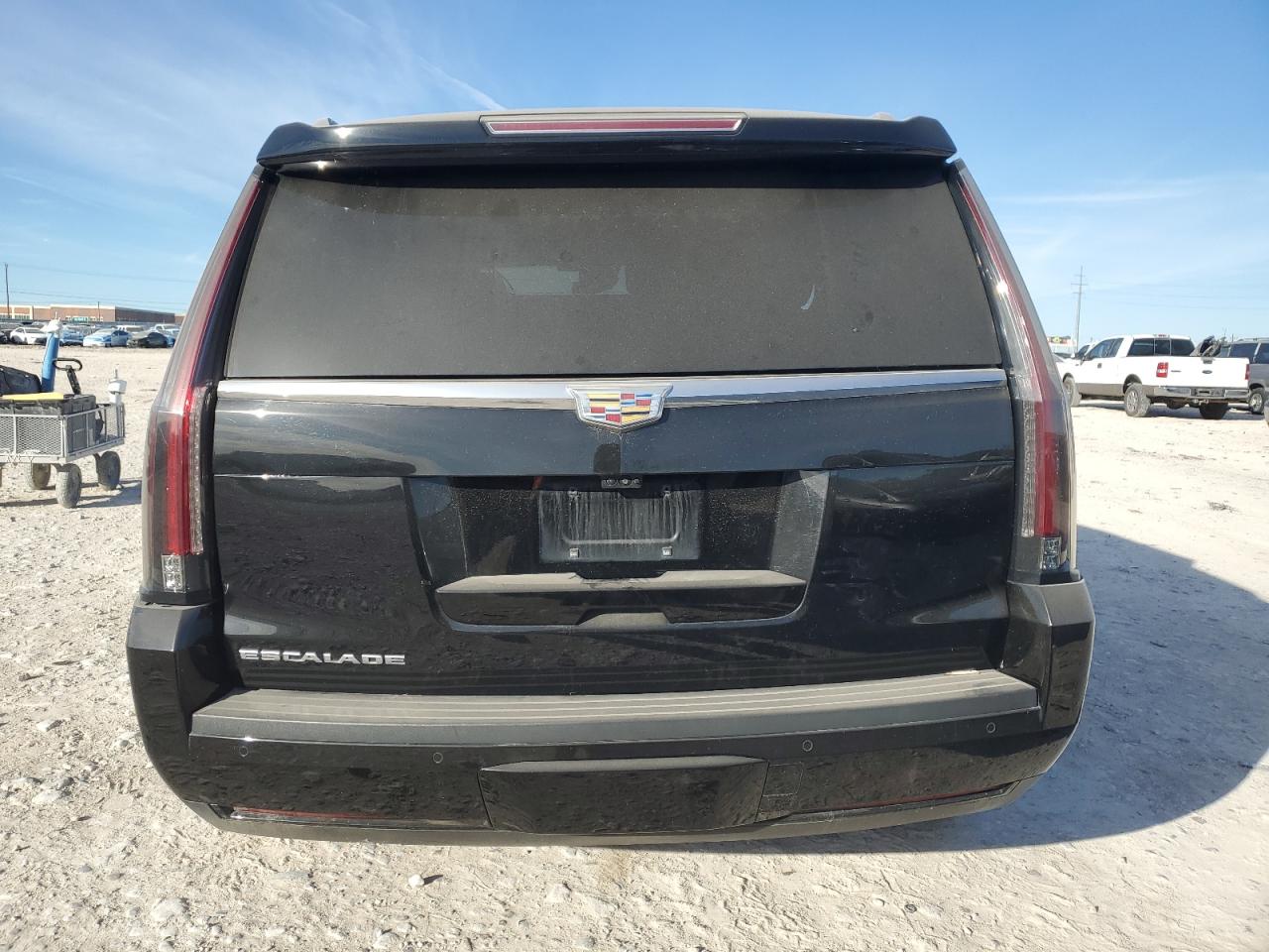 2019 Cadillac Escalade Luxury VIN: 1GYS4BKJ2KR371636 Lot: 82171744