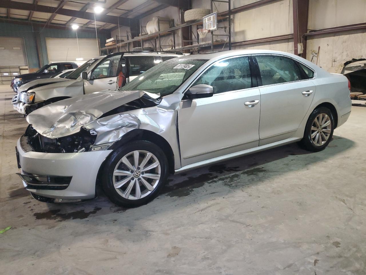 VIN 1VWCH7A30DC128960 2013 VOLKSWAGEN PASSAT no.1