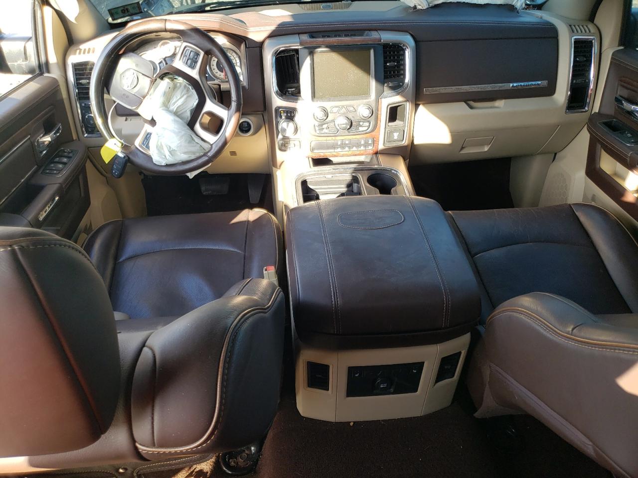 2016 RAM 1500 - Image 8