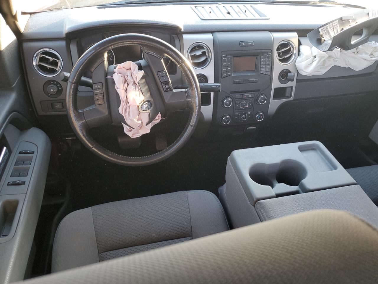 2014 Ford F-150 - Image 8