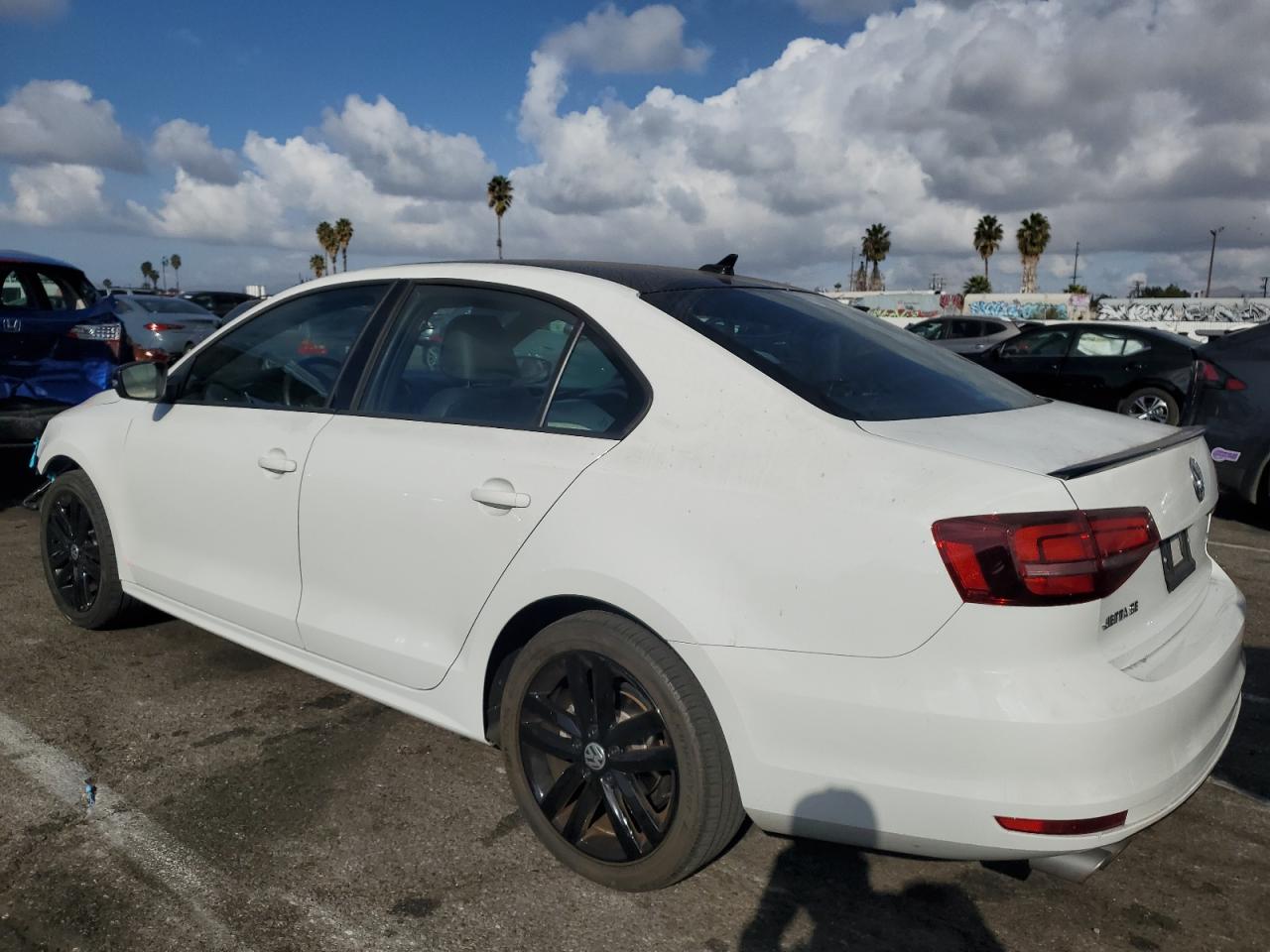 2018 Volkswagen Jetta - Image 2