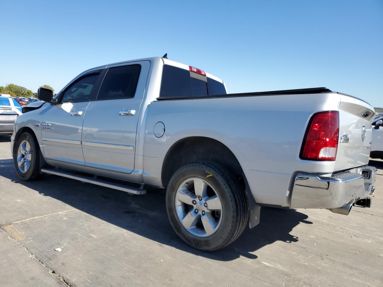 2015 RAM 1500 - Image 2