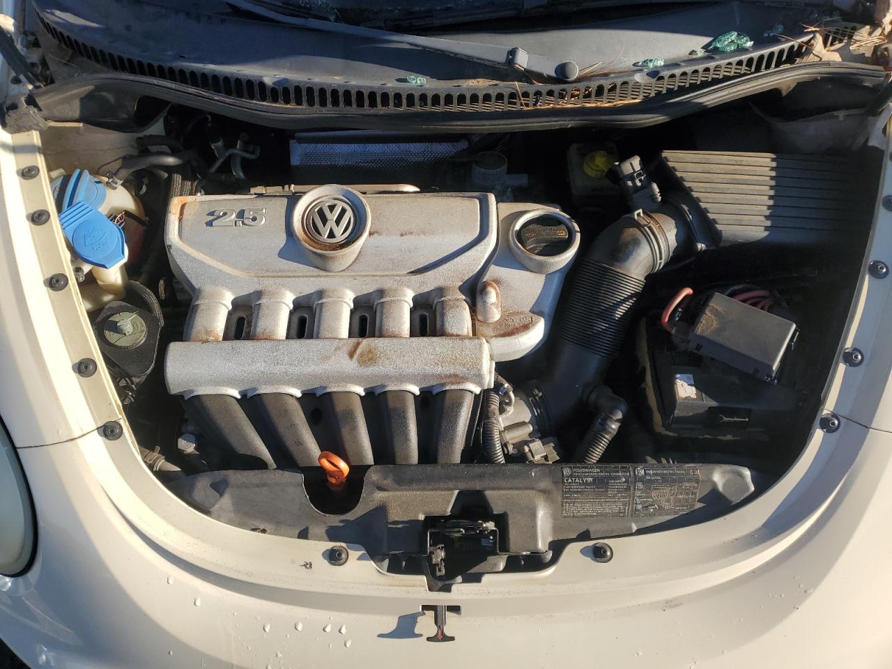 2007 Volkswagen Beetle - Image 11