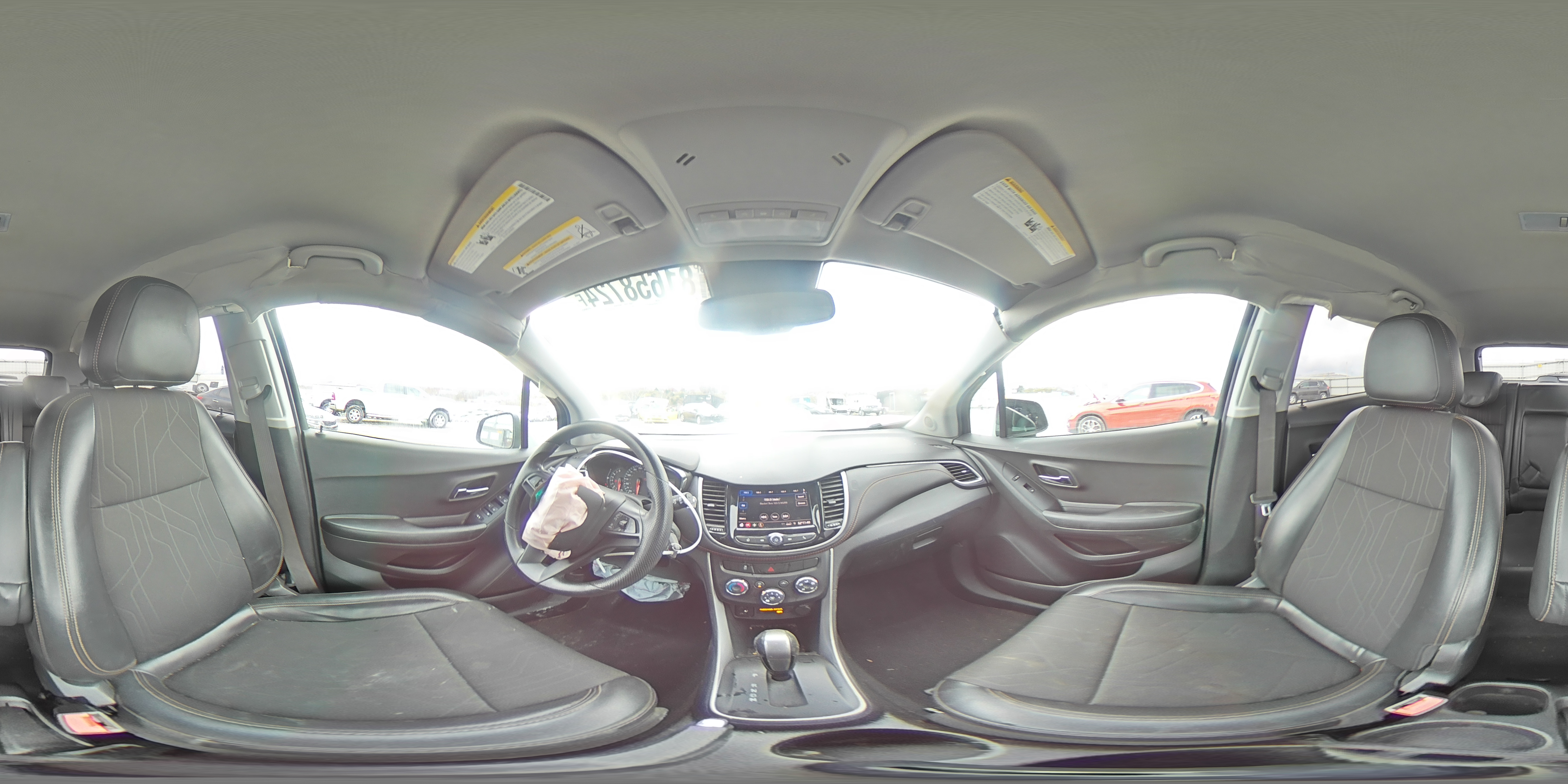 2021 Chevrolet Trax - Image 13