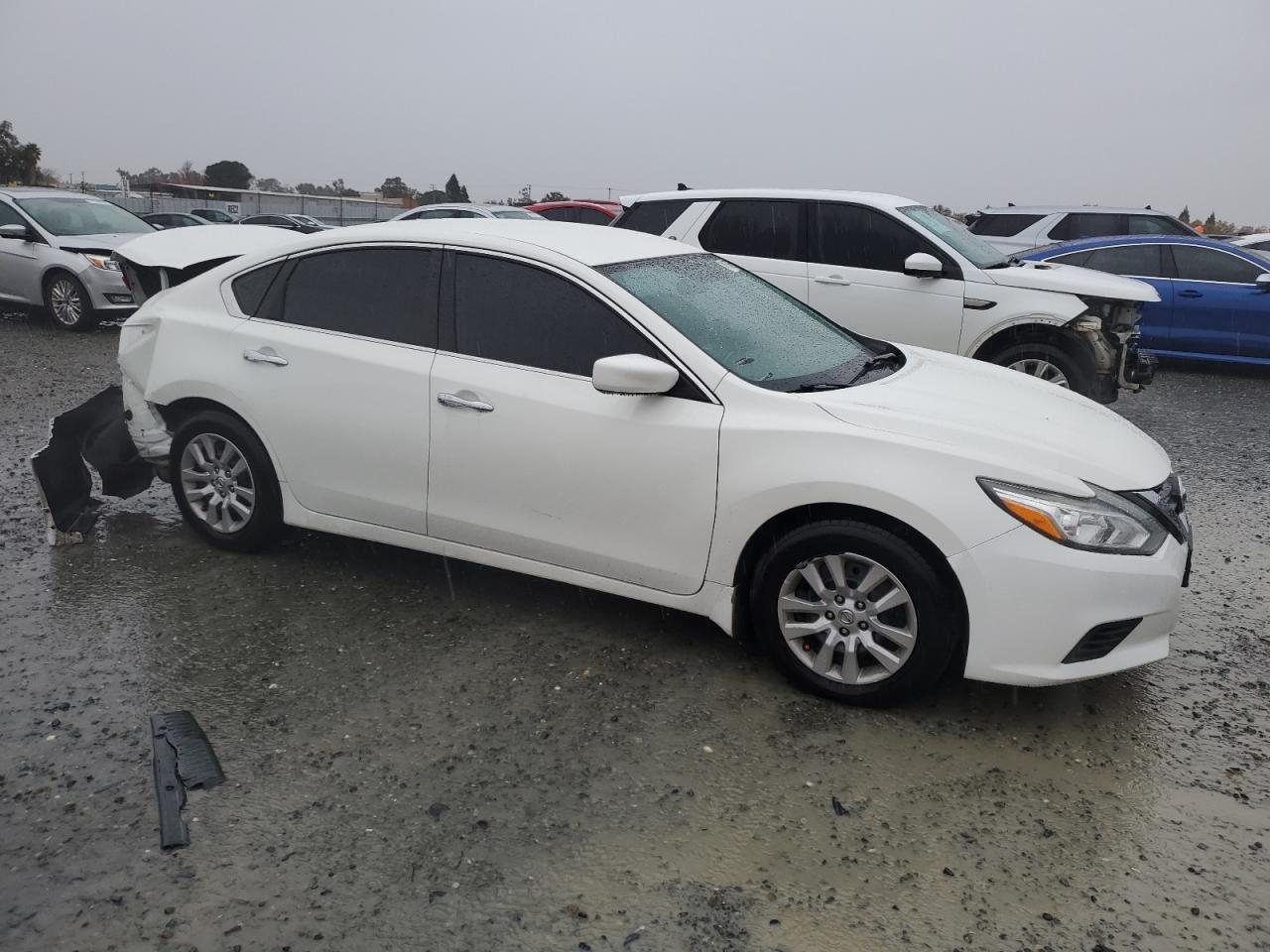 VIN 1N4AL3AP4JC192537 2018 NISSAN ALTIMA no.4