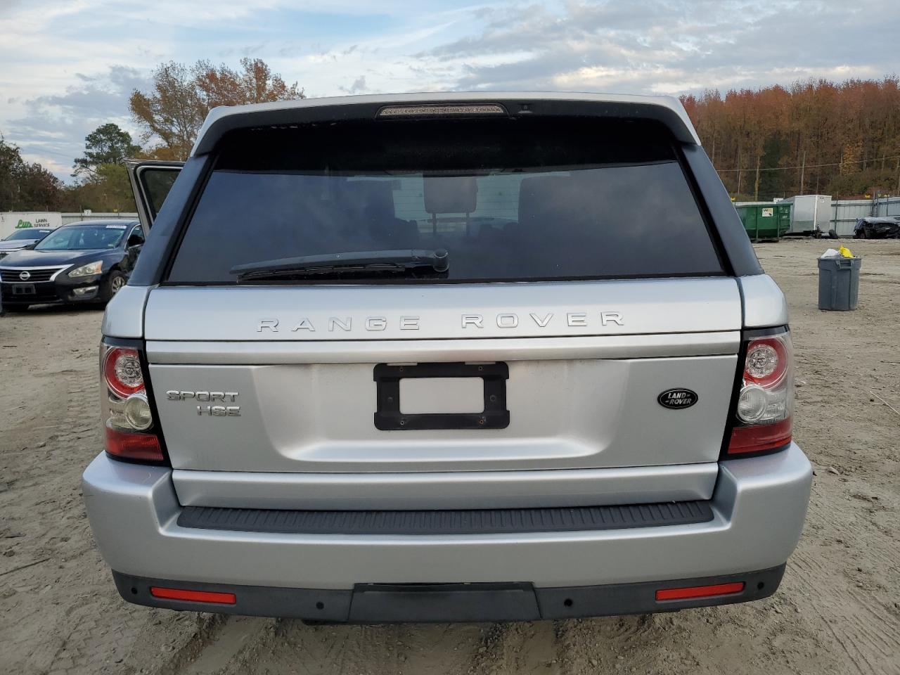 2012 Land Rover Range Rover - Image 6