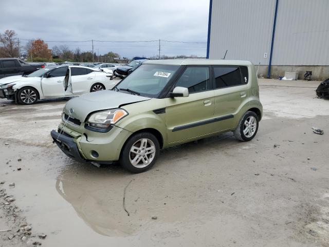 2010 Kia Soul +