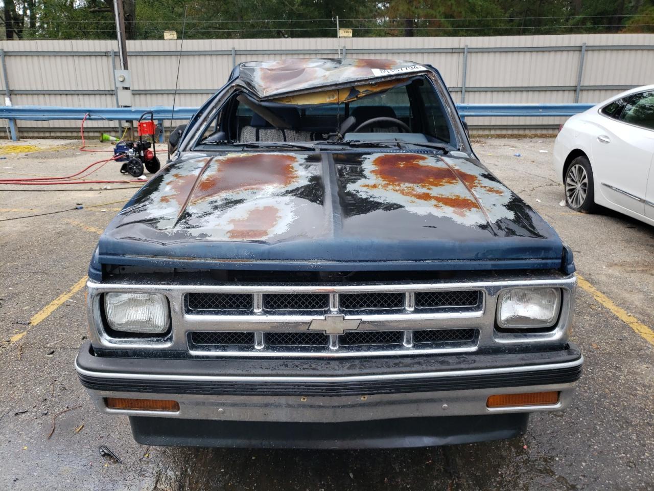1991 Chevrolet S-10 Pickup - Image 5