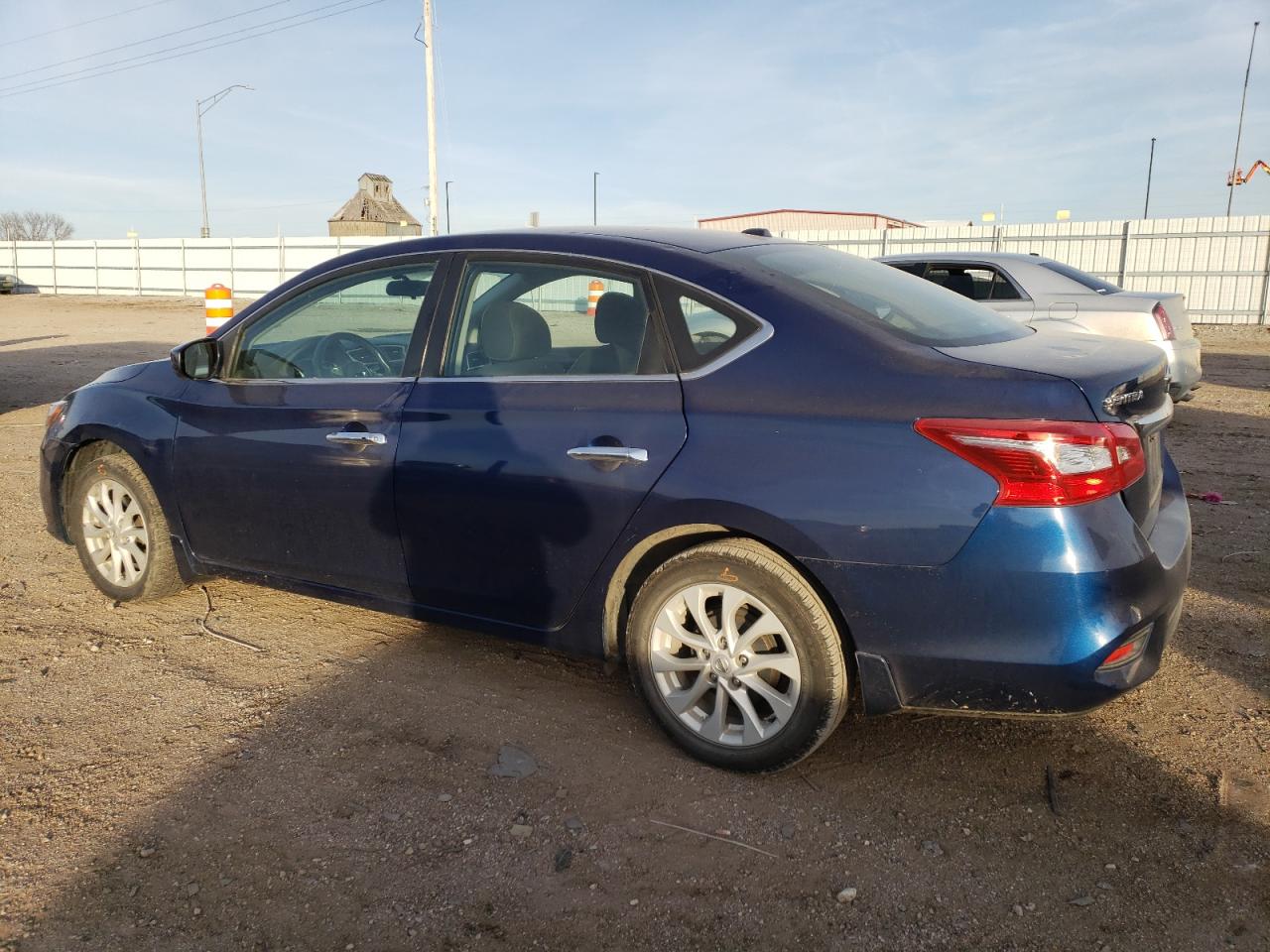 2019 Nissan Sentra - Image 2
