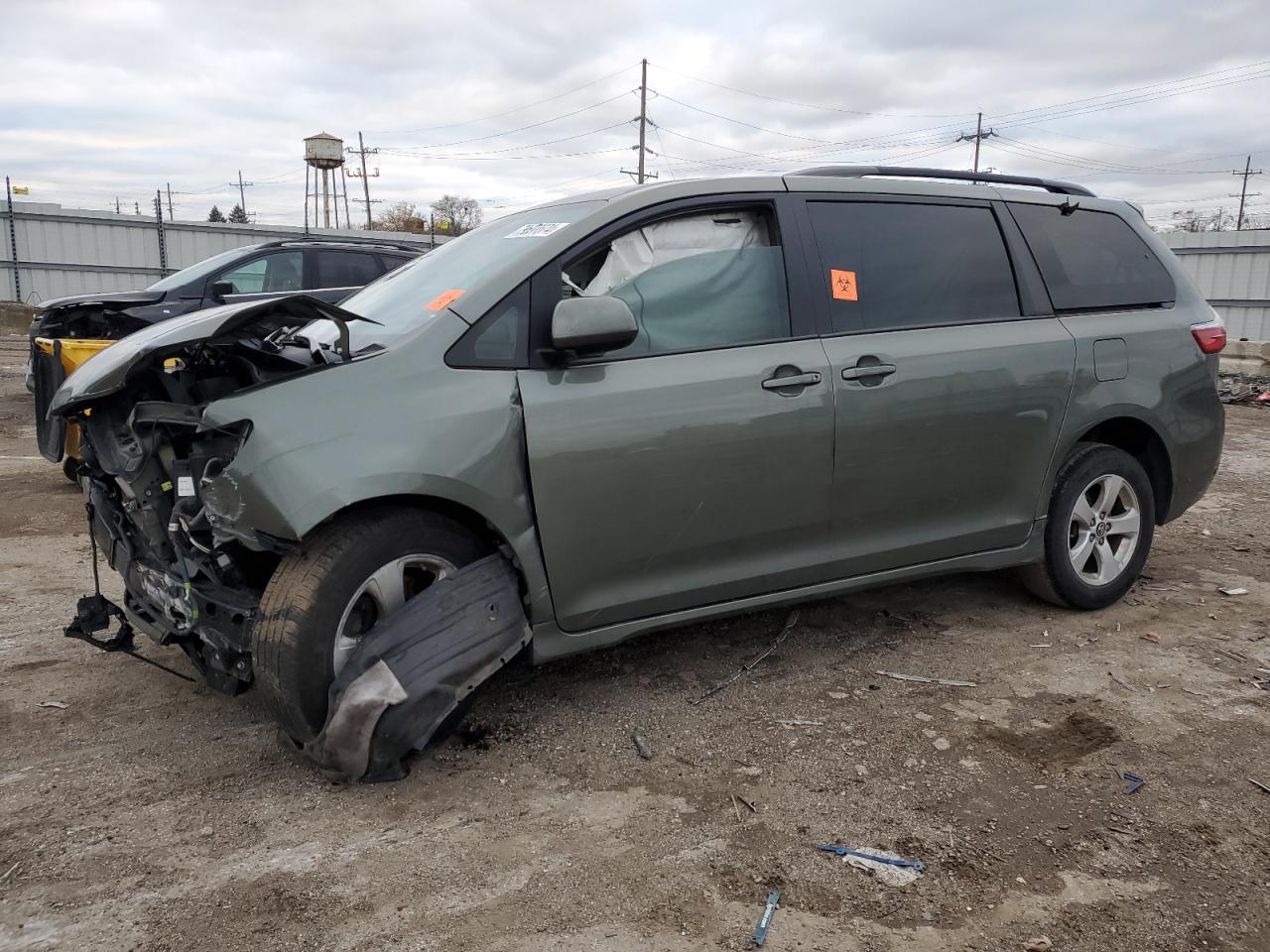 2020 Toyota Sienna - Image 1