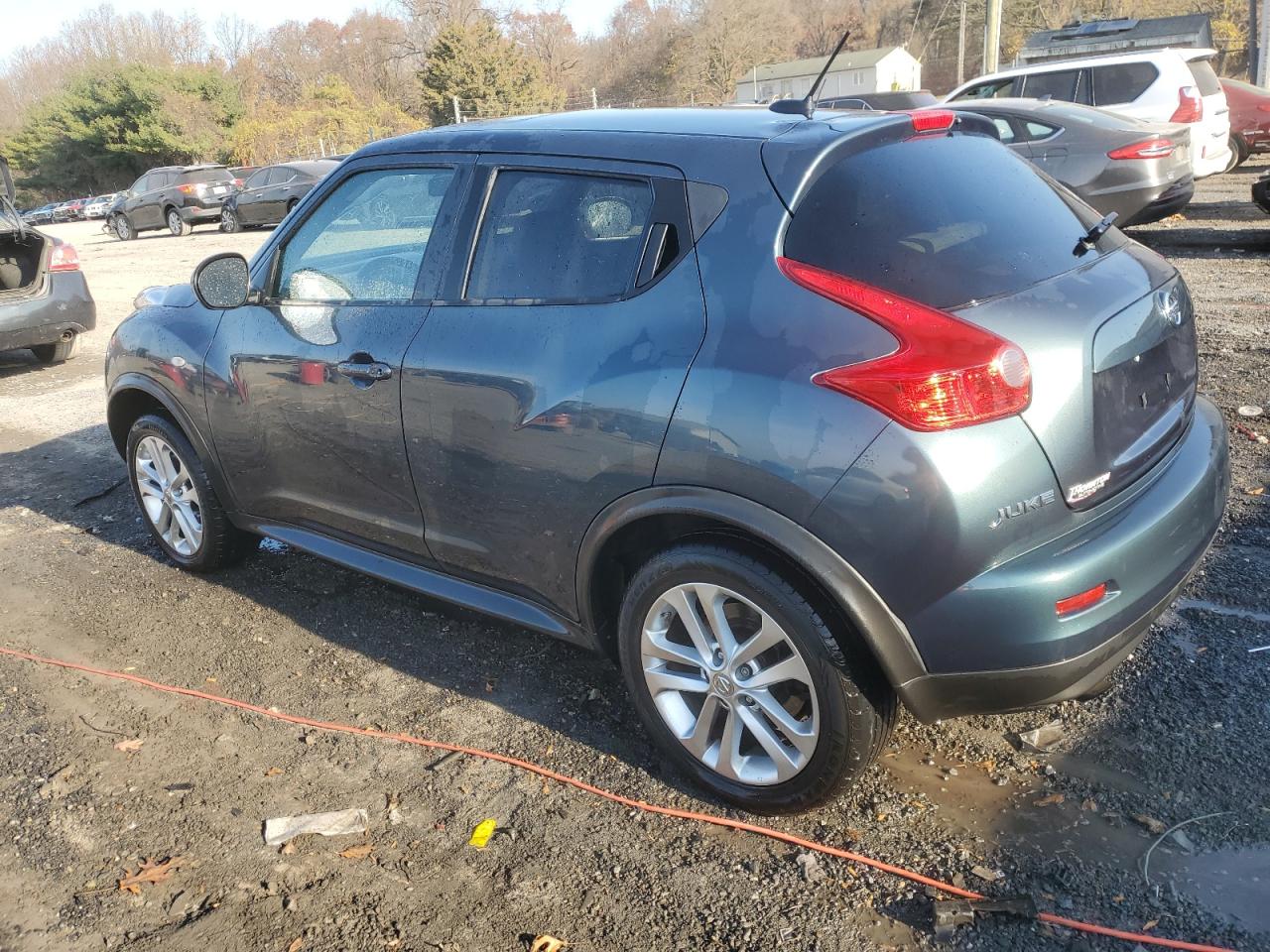 2014 Nissan Juke - Image 2