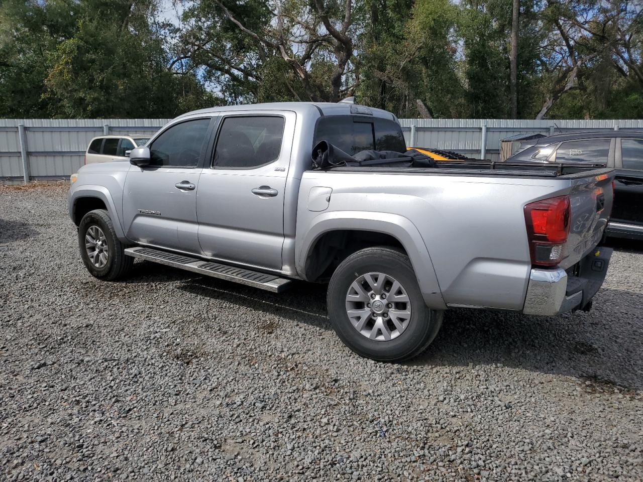 2019 Toyota Tacoma - Image 2