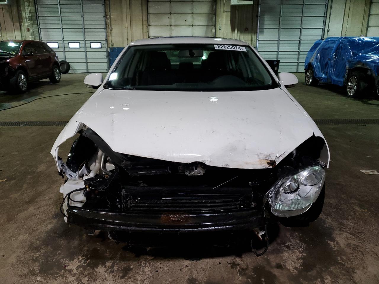 2010 Volkswagen Jetta - Image 5