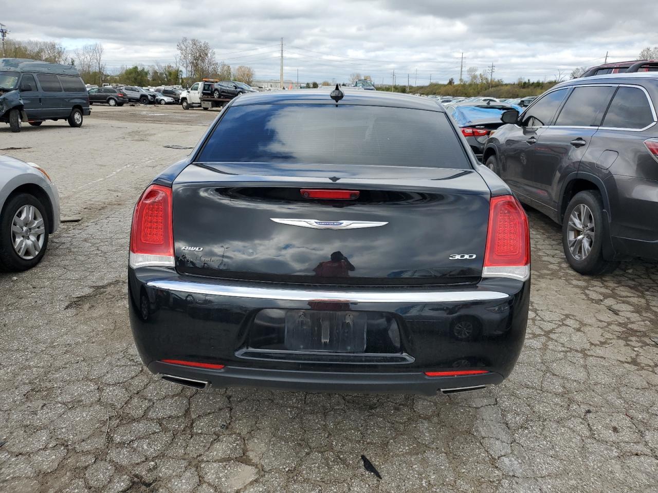 2018 Chrysler 300 Touring VIN: 2C3CCARG5JH314366 Lot: 79197434