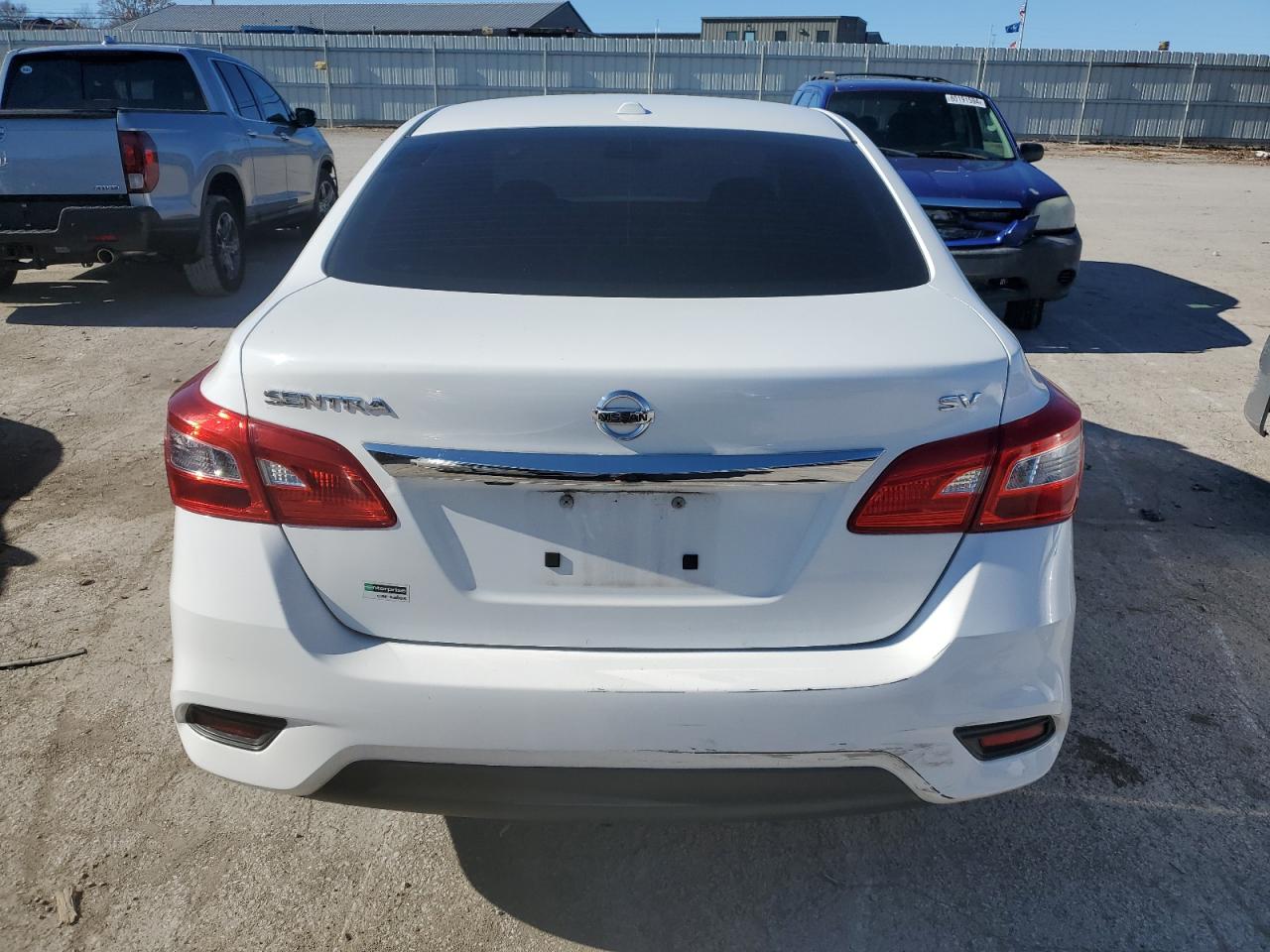 2019 Nissan Sentra S VIN: 3N1AB7AP1KY326808 Lot: 80395644