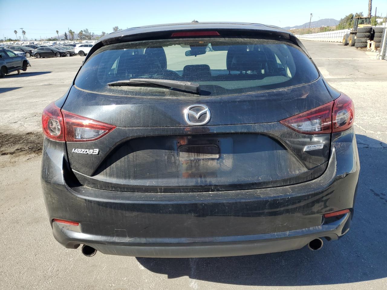 2018 Mazda 3 Touring VIN: 3MZBN1L39JM166552 Lot: 79452464