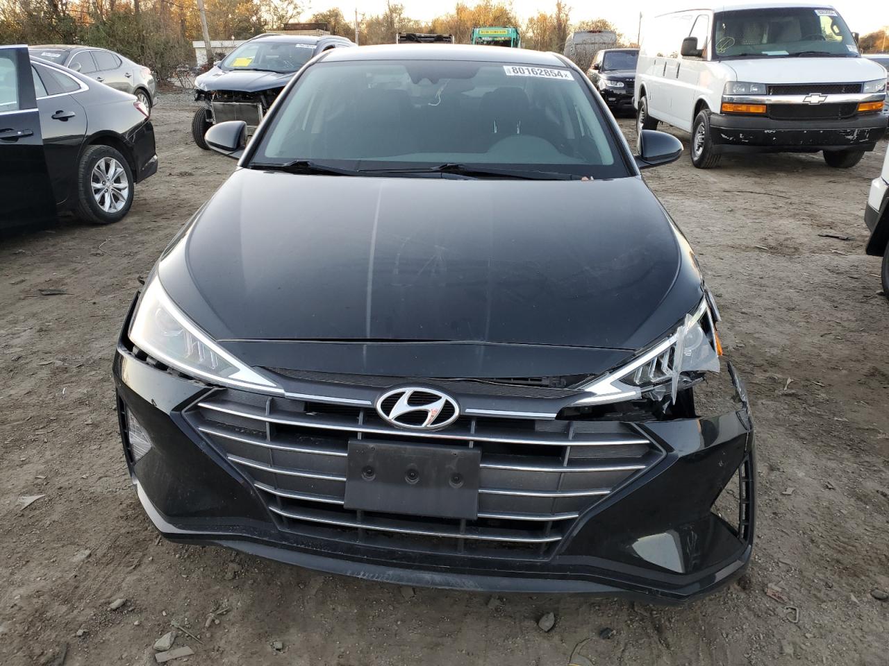 VIN 5NPD84LF2KH479495 2019 HYUNDAI ELANTRA no.5