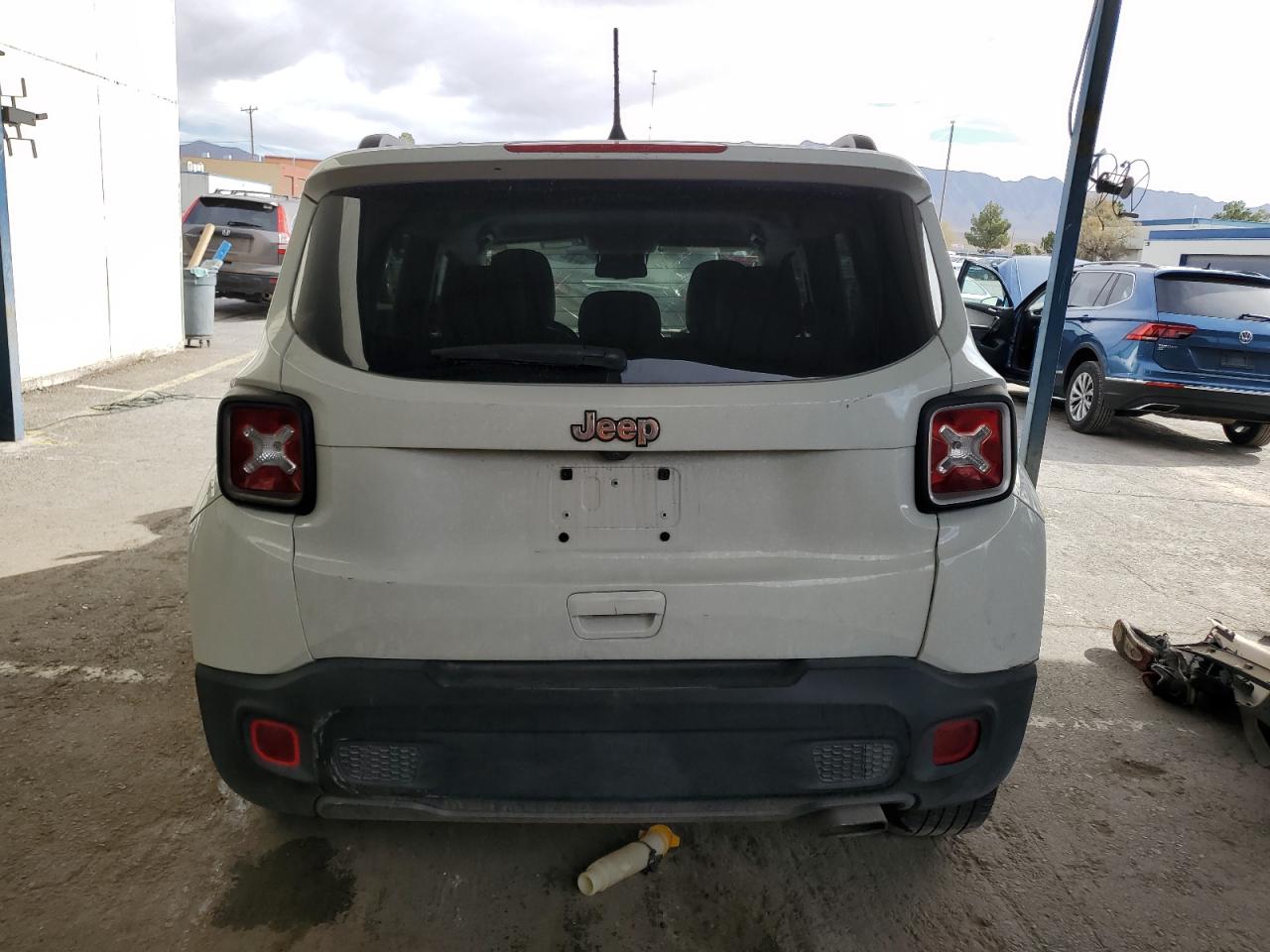 VIN ZACNJAD18LPL40116 2020 JEEP RENEGADE no.6