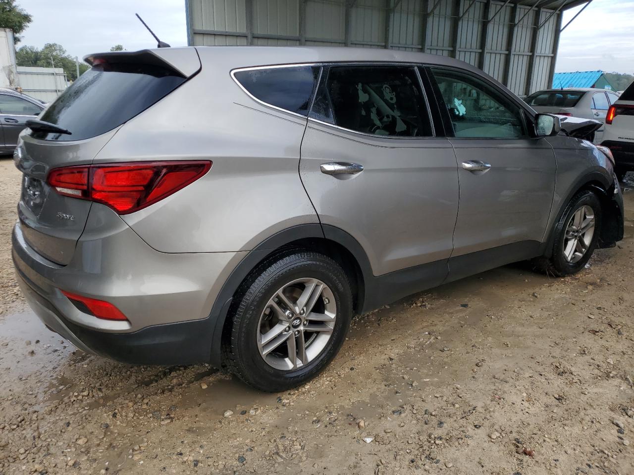 VIN 5NMZT3LB1JH093836 2018 HYUNDAI SANTA FE no.3