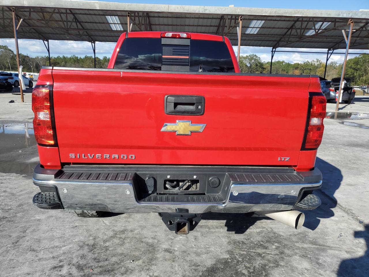 2015 Chevrolet Silverado - Image 6
