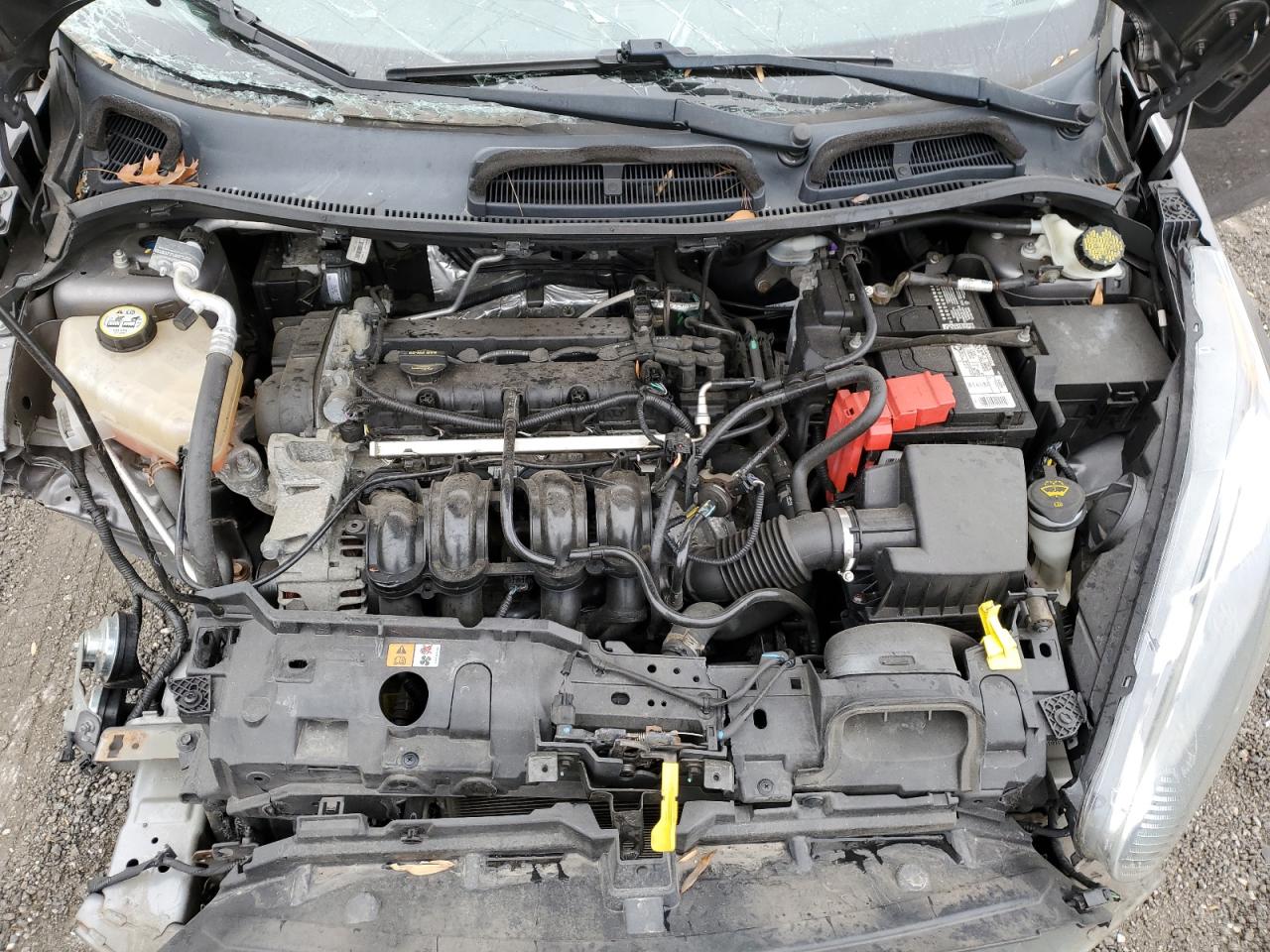 2014 Ford Fiesta - Image 13