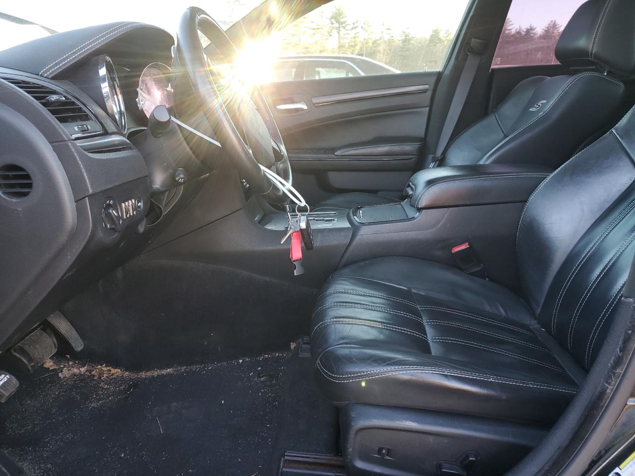 2012 Chrysler 300 S VIN: 2C3CCAJTXCH115969 Lot: 80680184