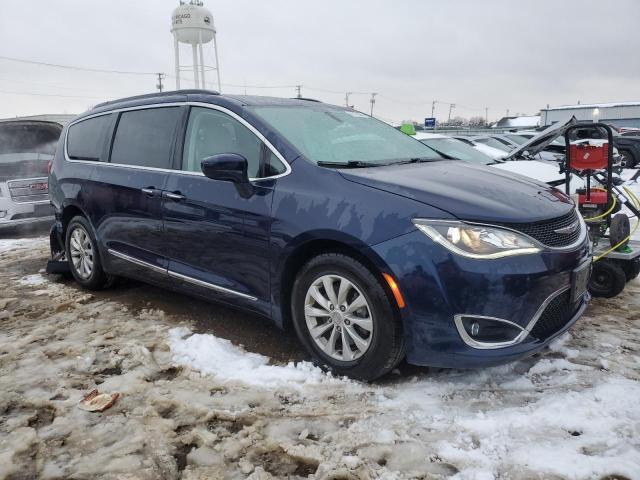  CHRYSLER PACIFICA 2017 Синий