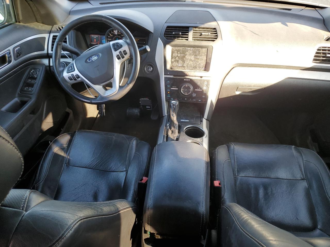 2014 Ford Explorer - Image 8