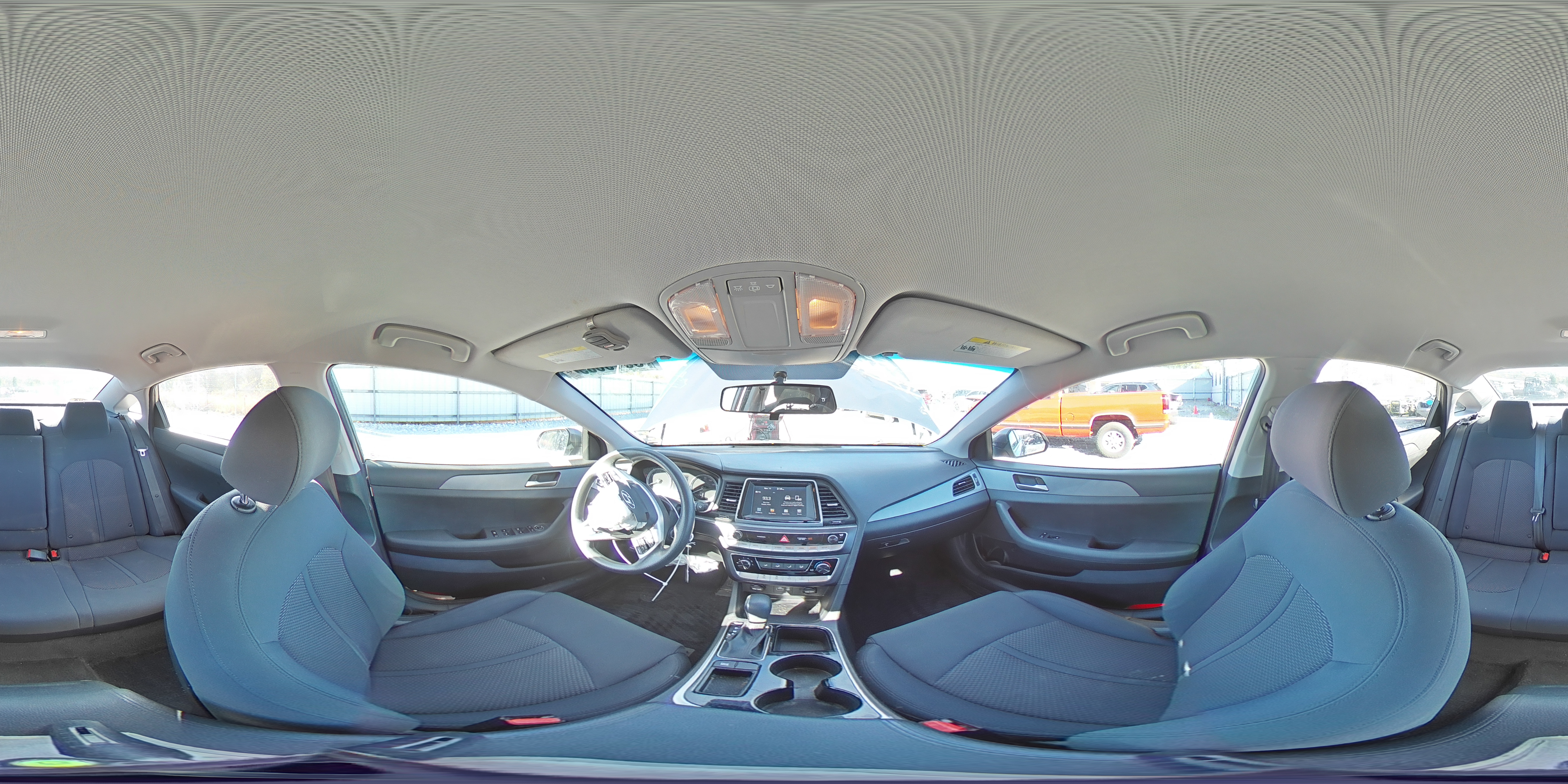 2019 Hyundai Sonata - Image 13