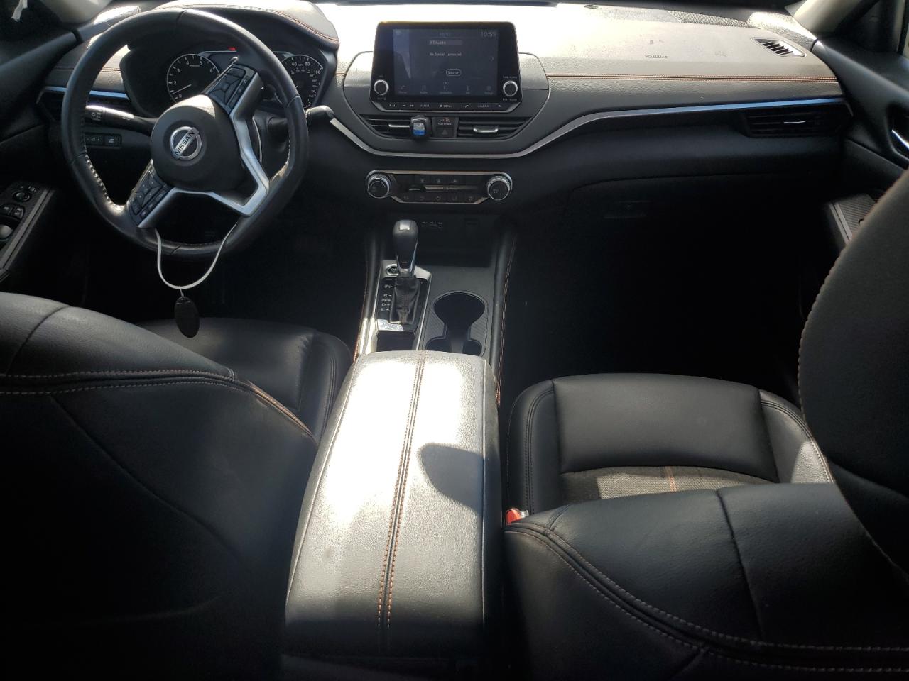 2021 Nissan Altima - Image 8