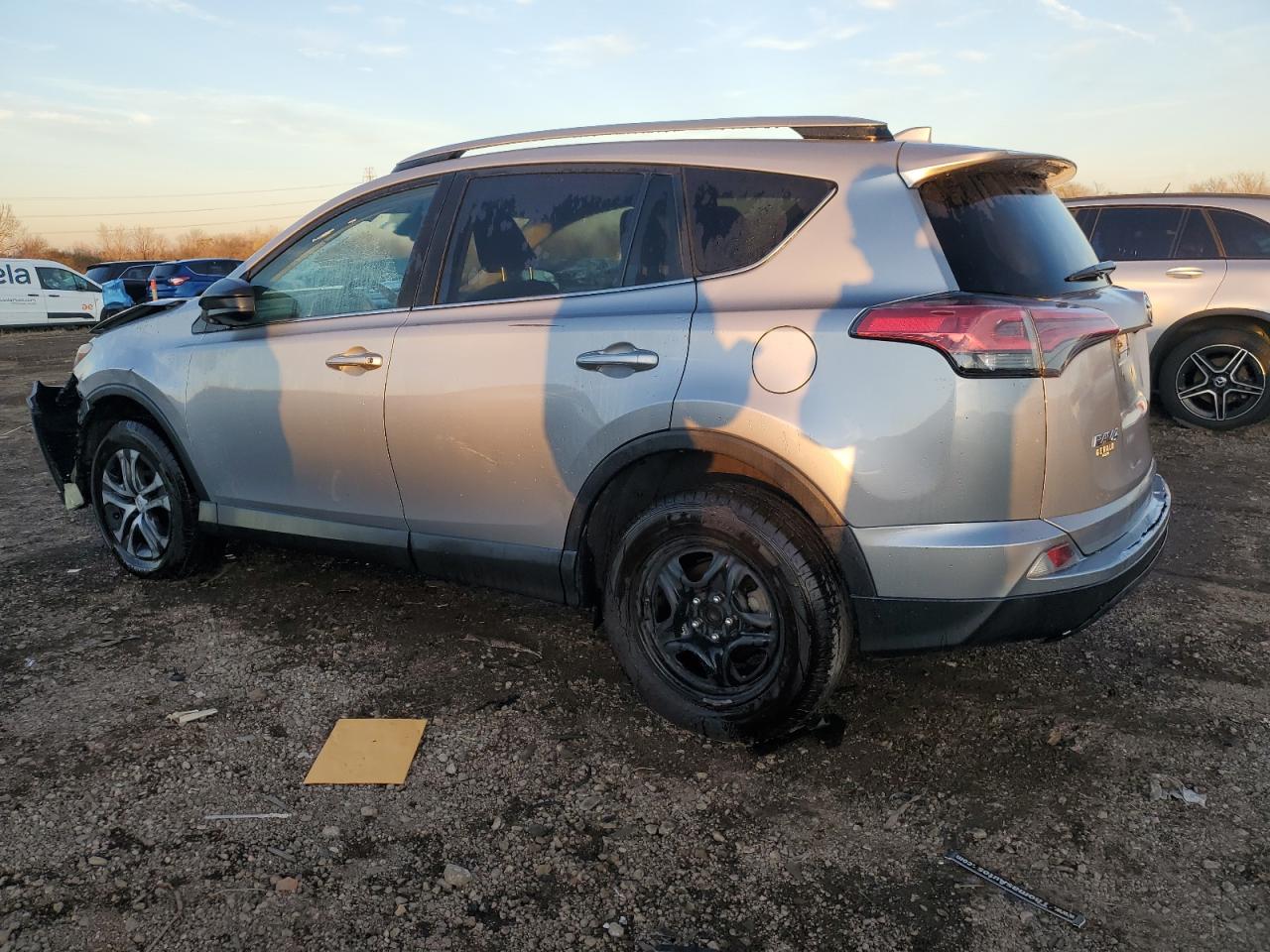 VIN 2T3ZFREV9HW360132 2017 TOYOTA RAV4 no.2