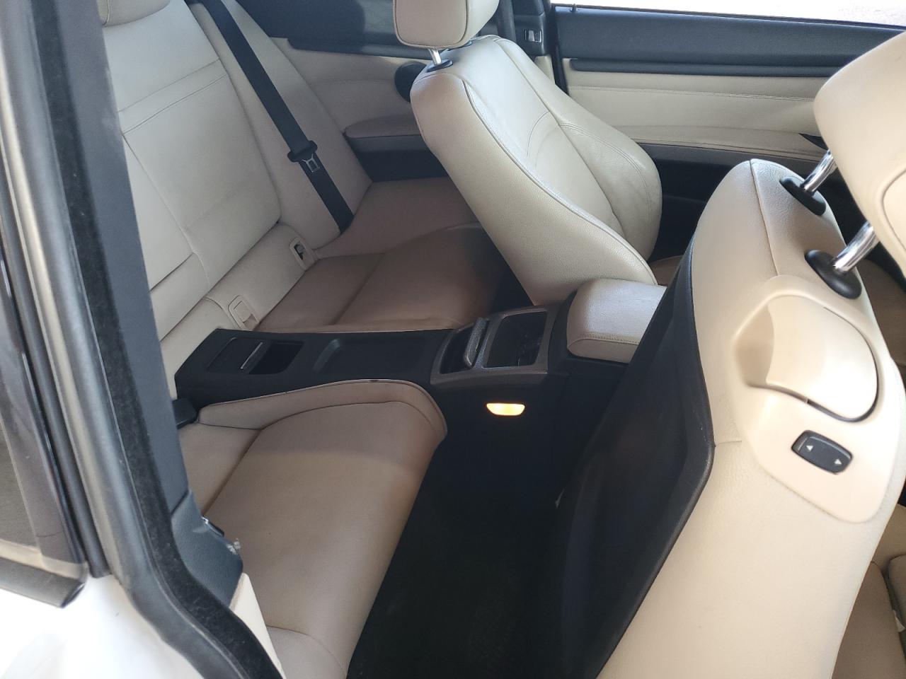 2011 BMW 3er - Image 10