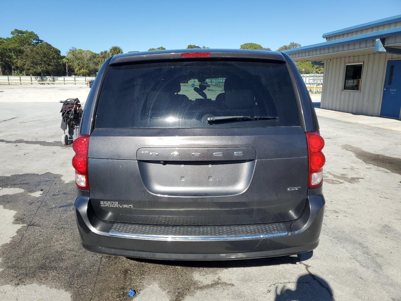 VIN 2C4RDGEG4JR283987 2018 DODGE CARAVAN no.6