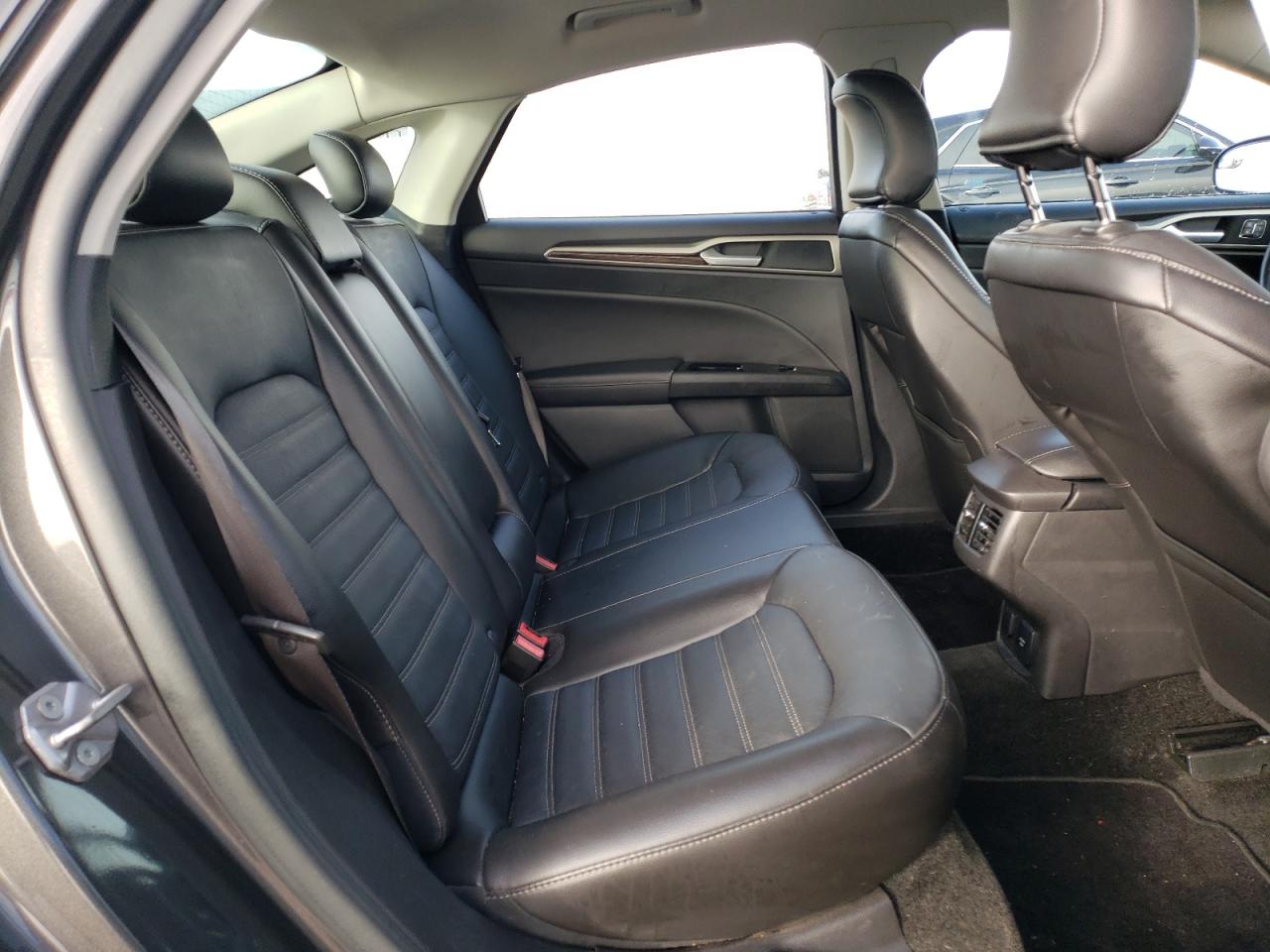 2015 Ford Fusion - Image 10