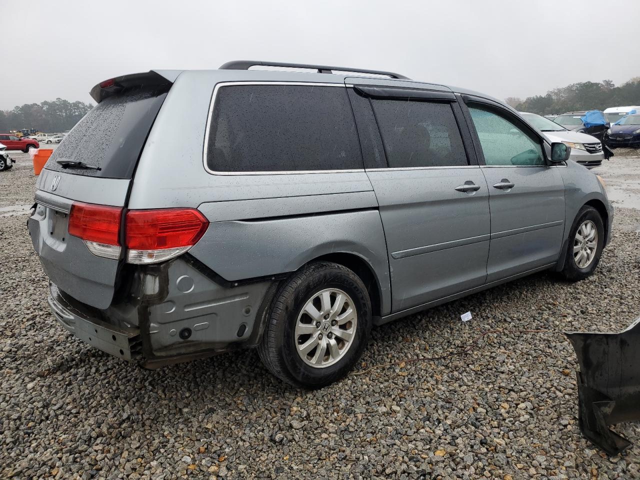 2010 Honda Odyssey - Image 3