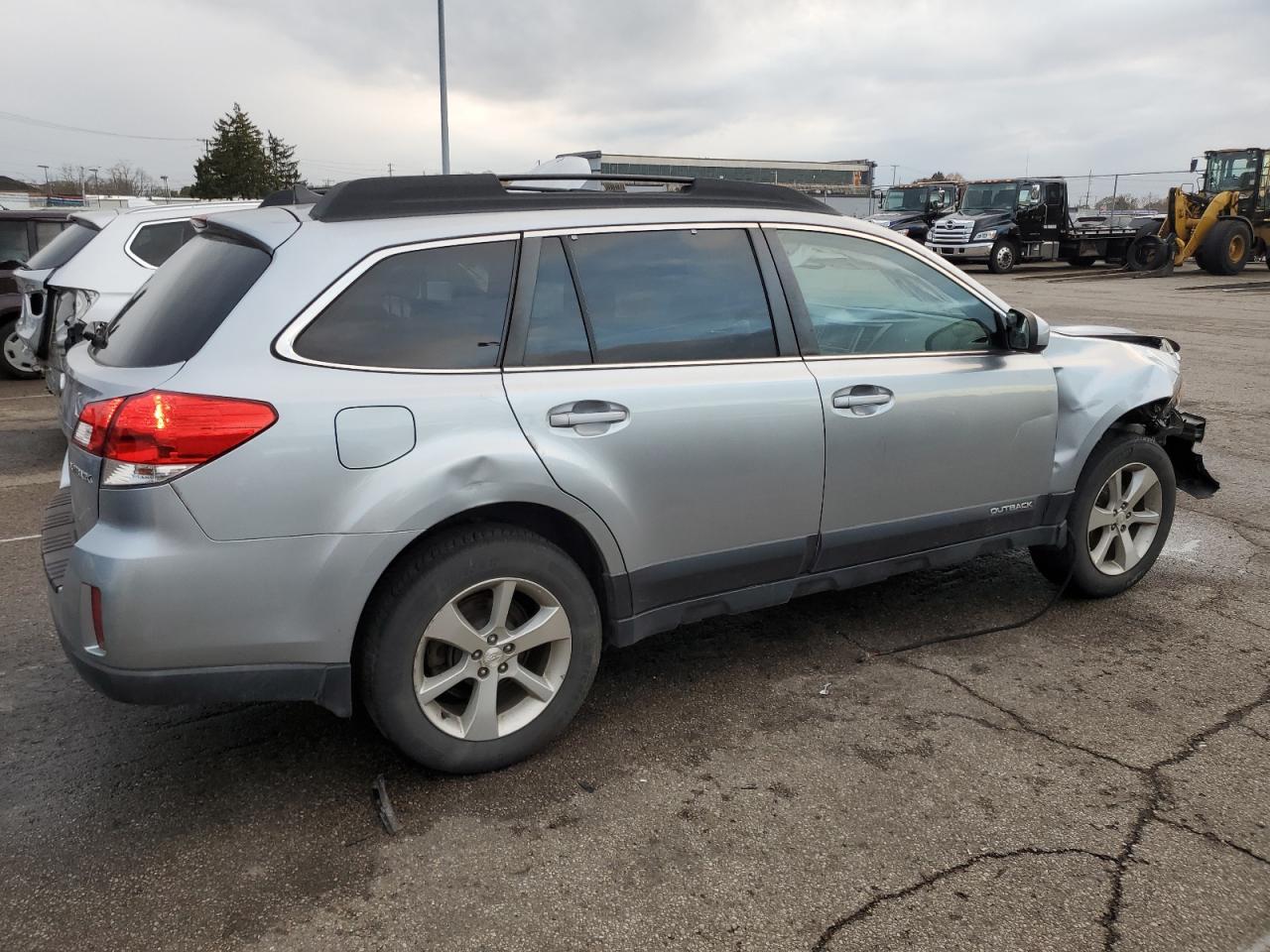 2014 Subaru Outback 2.5I Limited VIN: 4S4BRCMC2E3238227 Lot: 79621564