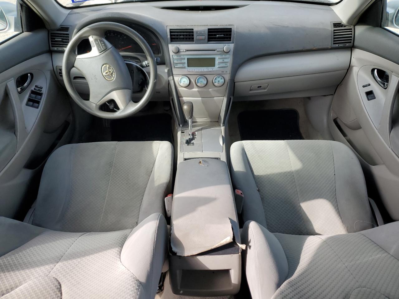 2009 Toyota Camry - Image 8