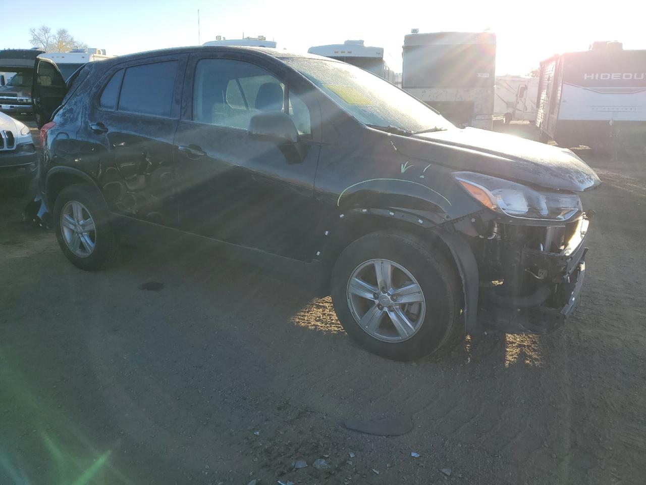 VIN 3GNCJNSB4LL306896 2020 CHEVROLET TRAX no.4