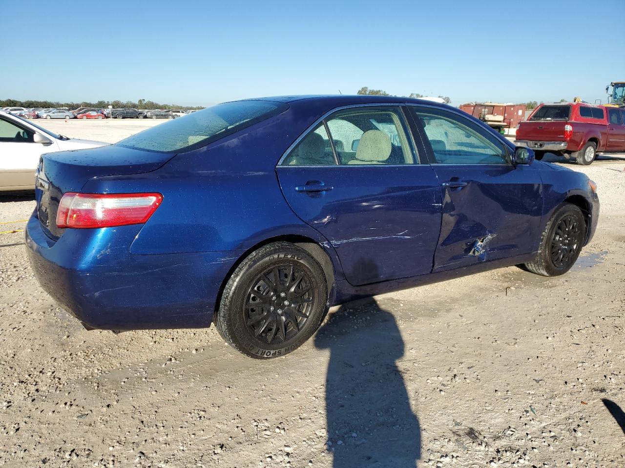 2009 Toyota Camry - Image 3