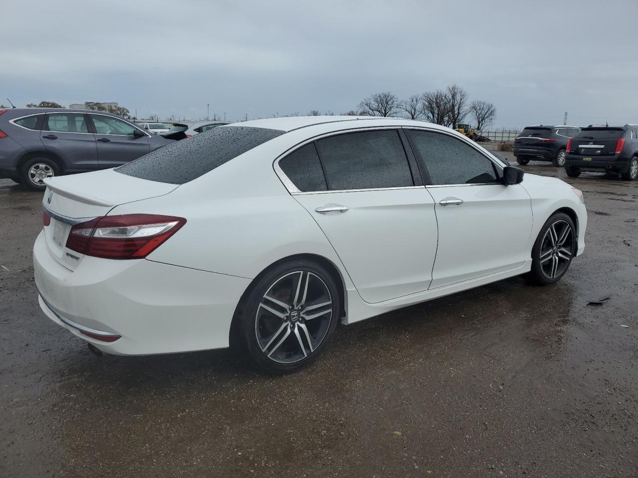 2017 Honda Accord - Image 3
