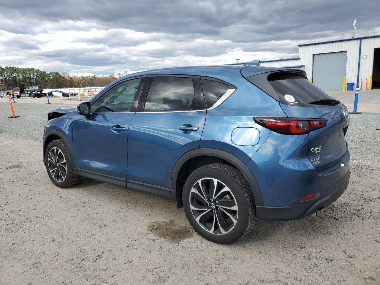 2022 Mazda CX-5 - Image 2