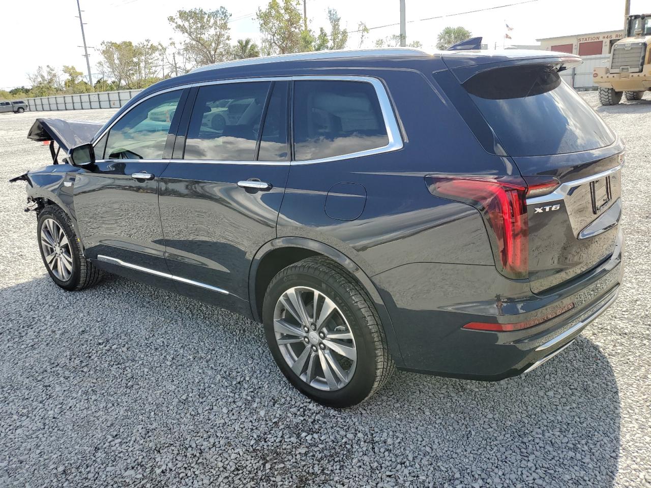 VIN 1GYKPCRS5RZ732850 2024 CADILLAC XT6 no.2